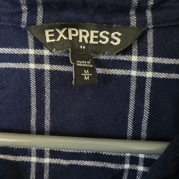 Express Navy Plaid Peplum Hem Shirt Size Medium - Picture 5 of 6